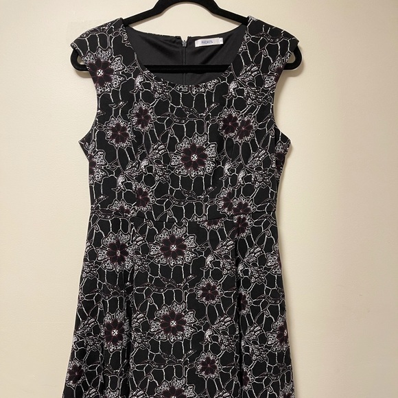 Rickis dress - Black with white - Picture 2 of 5
